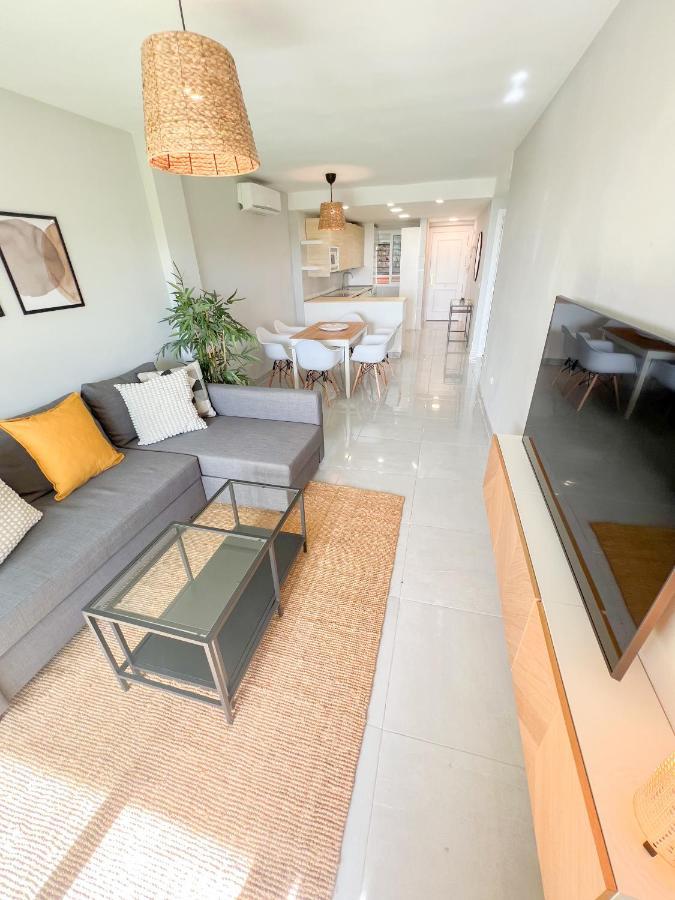 Cozy Apartment With Large Terrace توريمولينوس المظهر الخارجي الصورة