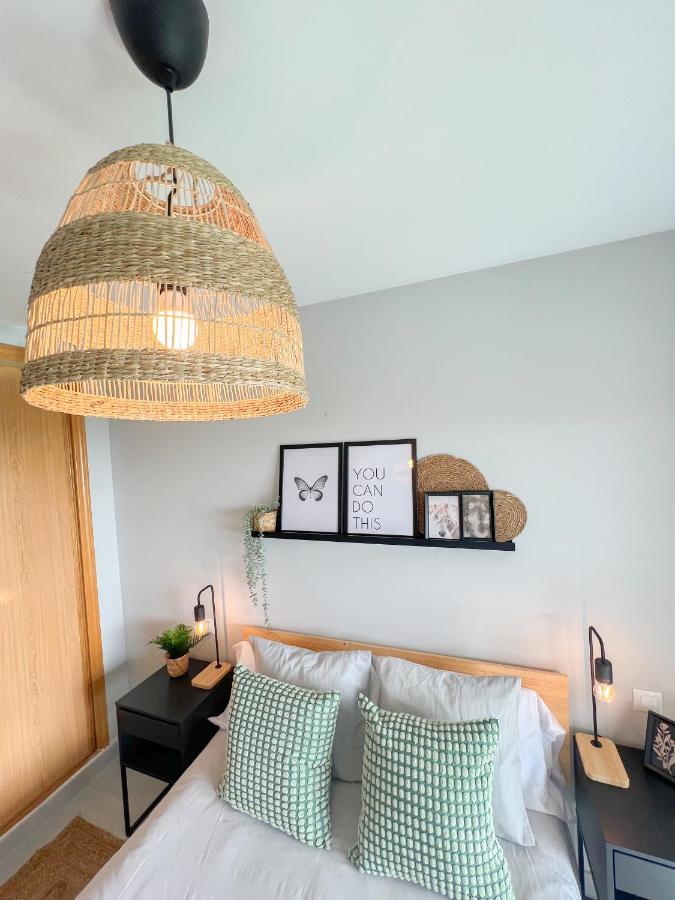 Cozy Apartment With Large Terrace توريمولينوس المظهر الخارجي الصورة