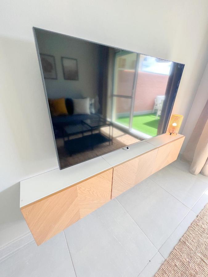 Cozy Apartment With Large Terrace توريمولينوس المظهر الخارجي الصورة