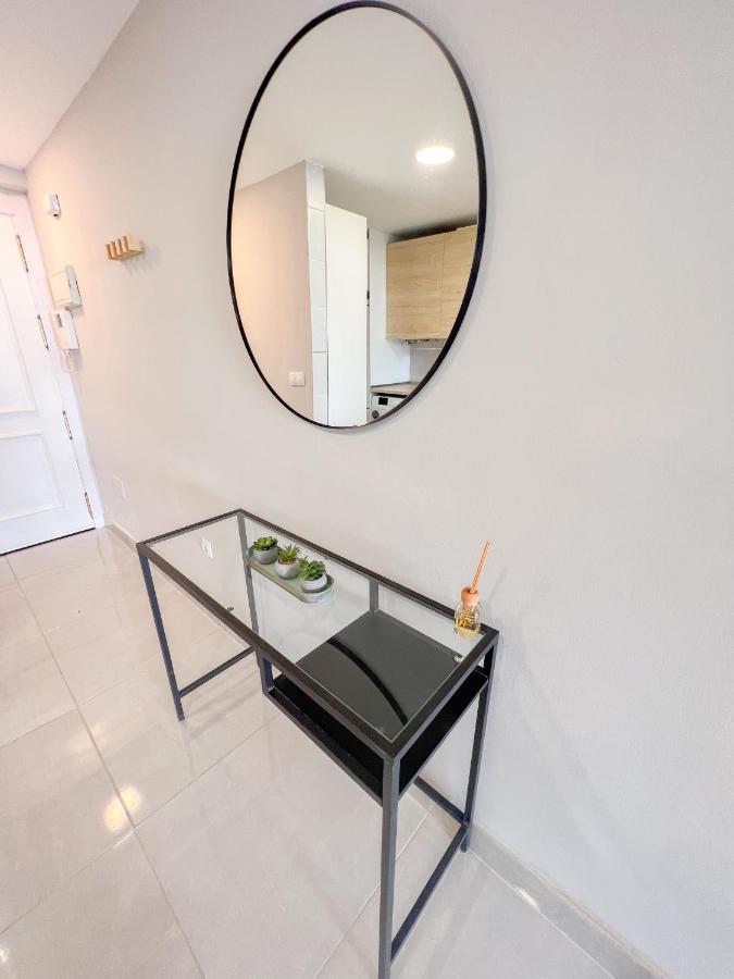 Cozy Apartment With Large Terrace توريمولينوس المظهر الخارجي الصورة