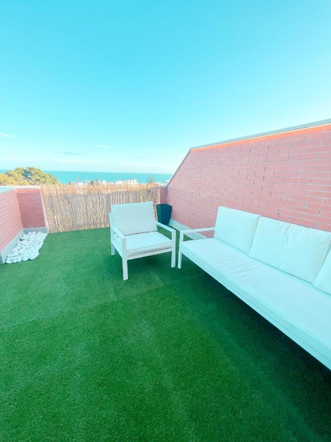 Cozy Apartment With Large Terrace توريمولينوس المظهر الخارجي الصورة