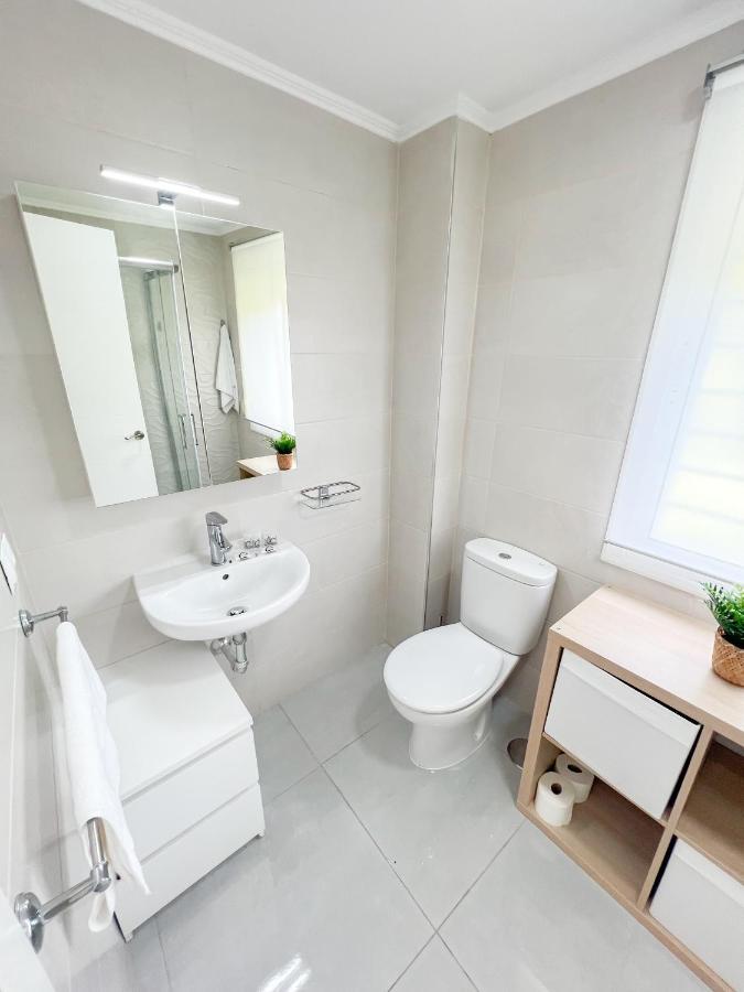 Cozy Apartment With Large Terrace توريمولينوس المظهر الخارجي الصورة