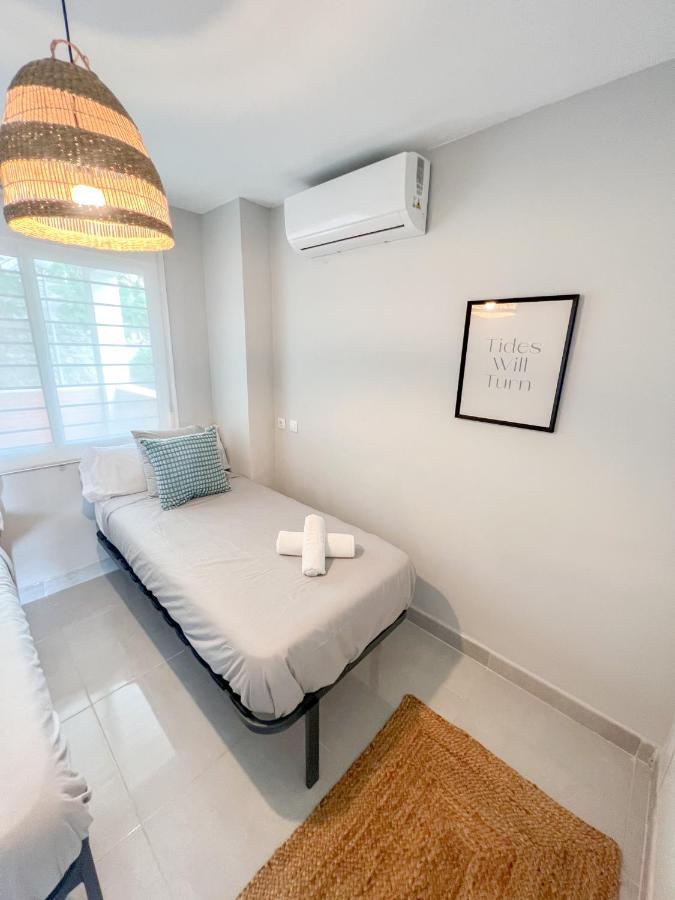 Cozy Apartment With Large Terrace توريمولينوس المظهر الخارجي الصورة